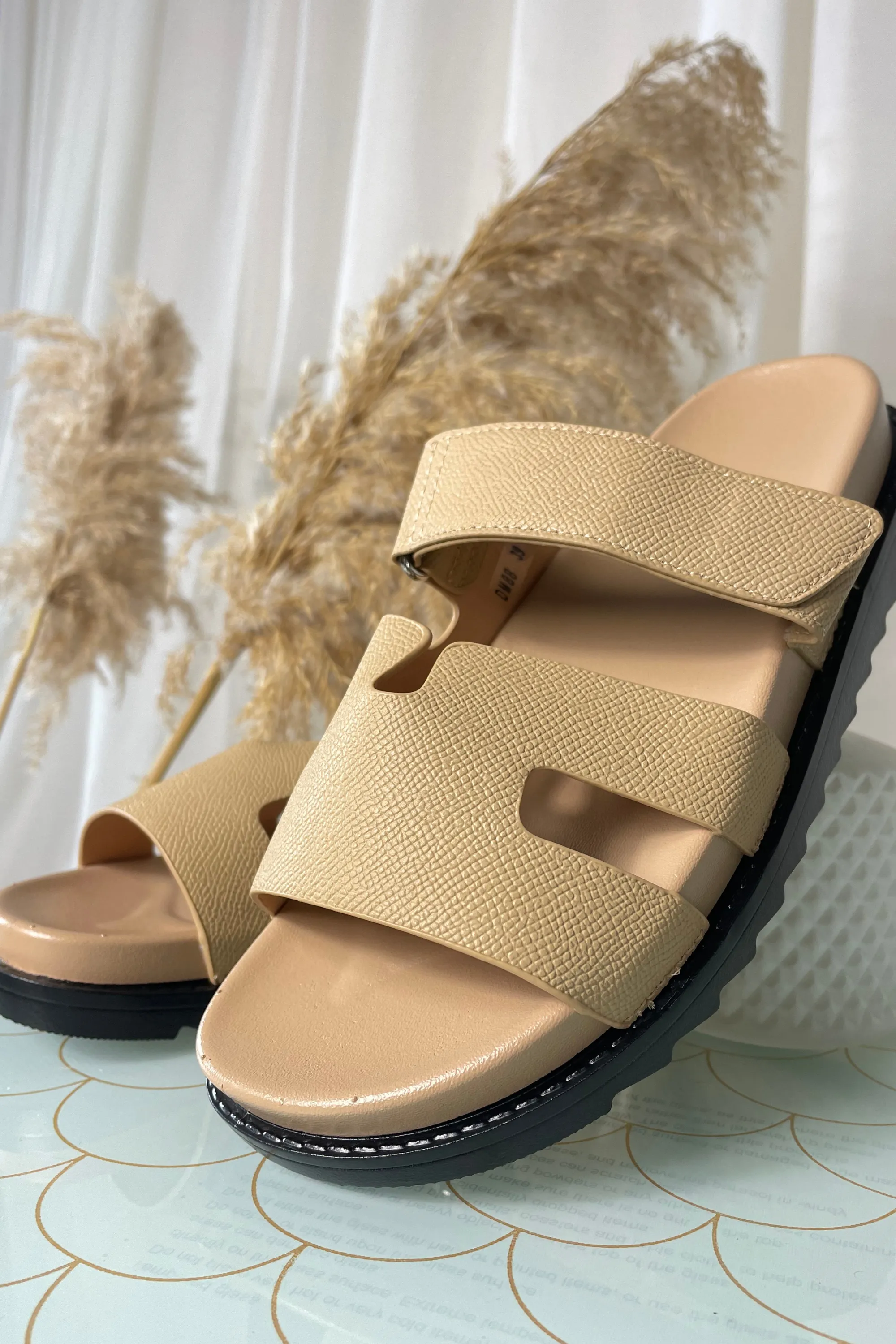 Beige strap sandals