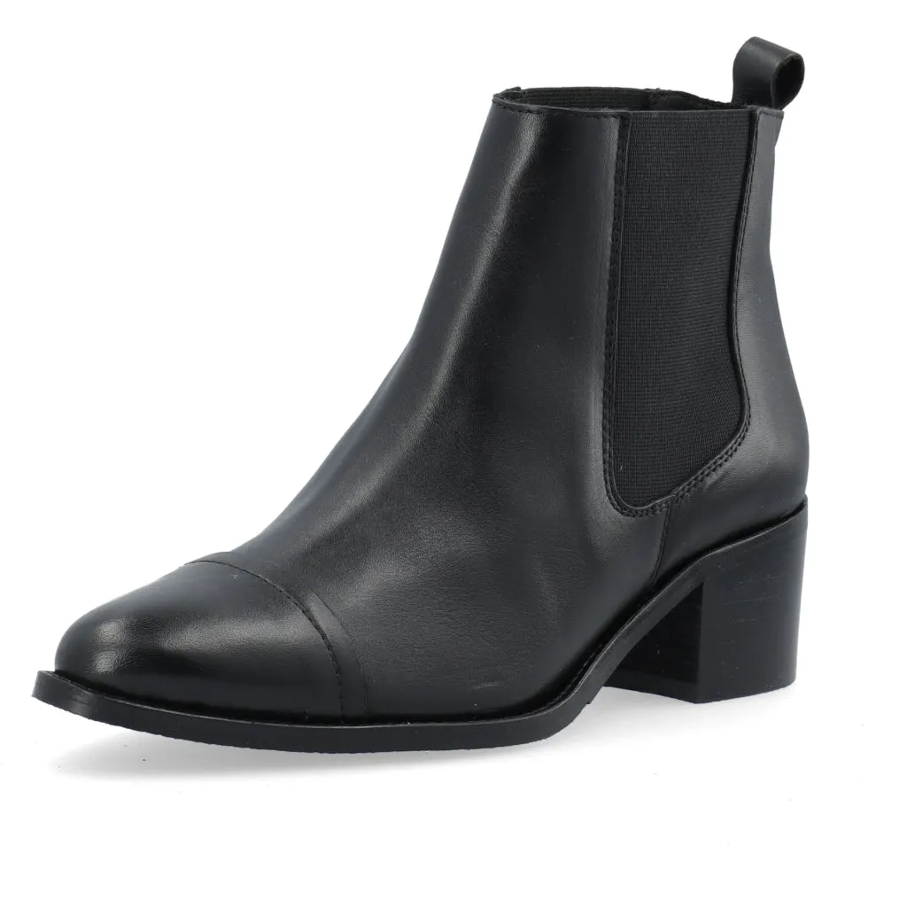 Biacarol Black Dress Chelsea Boots