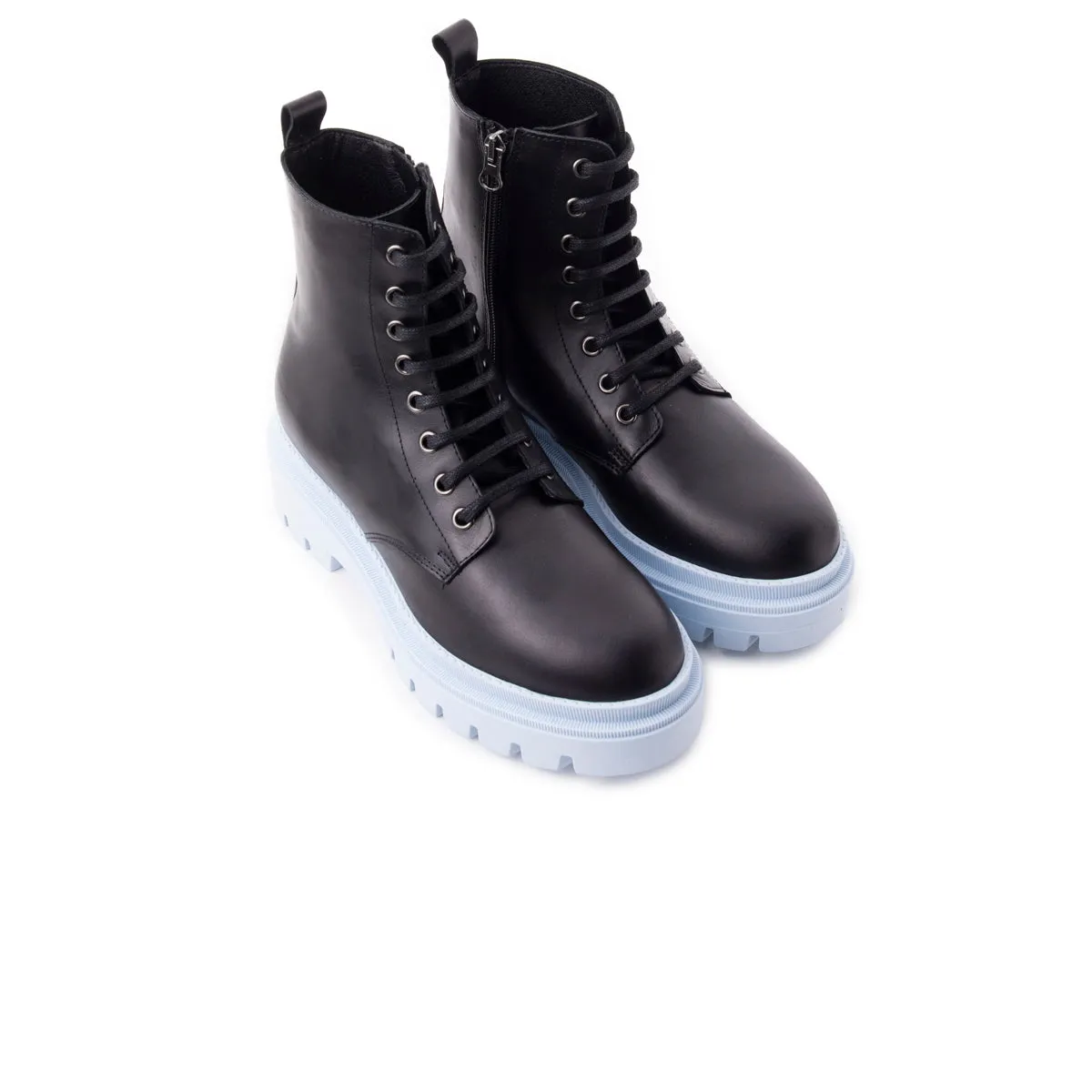 Ciudad Black Leather/Blue Sole