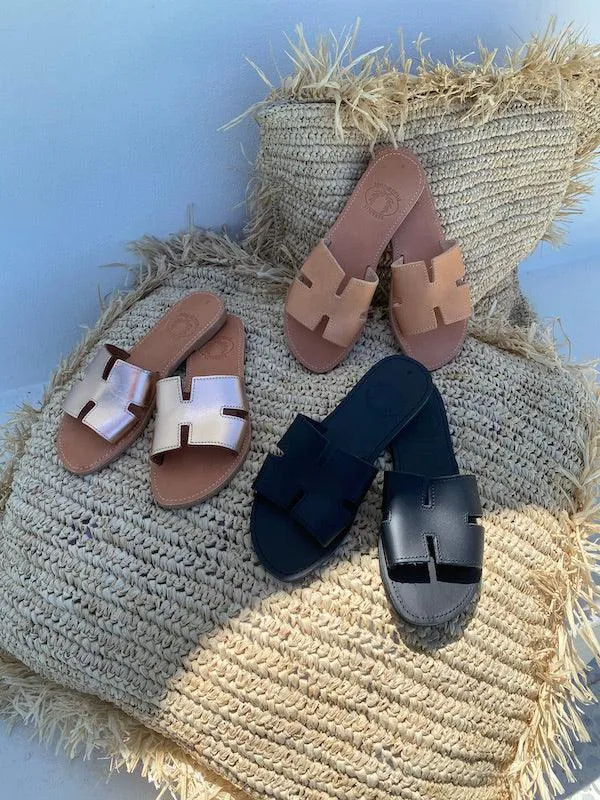 H Sandals Tan