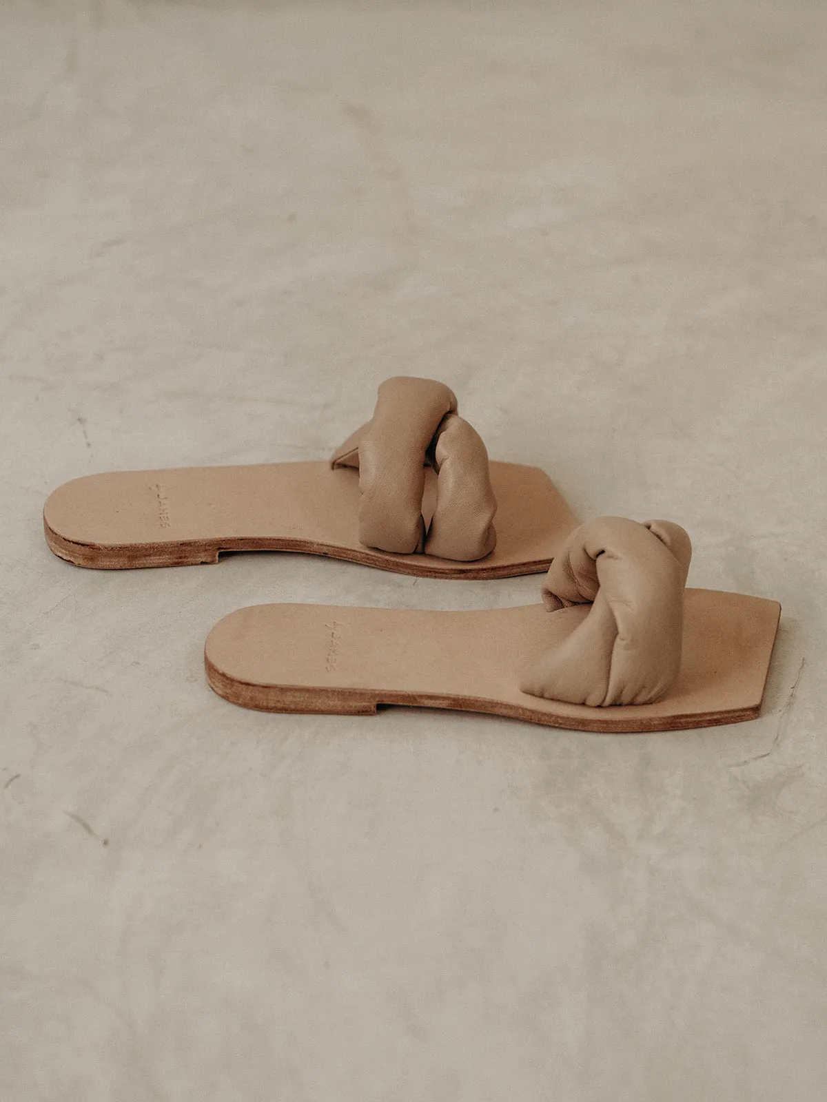 Liora Sandal