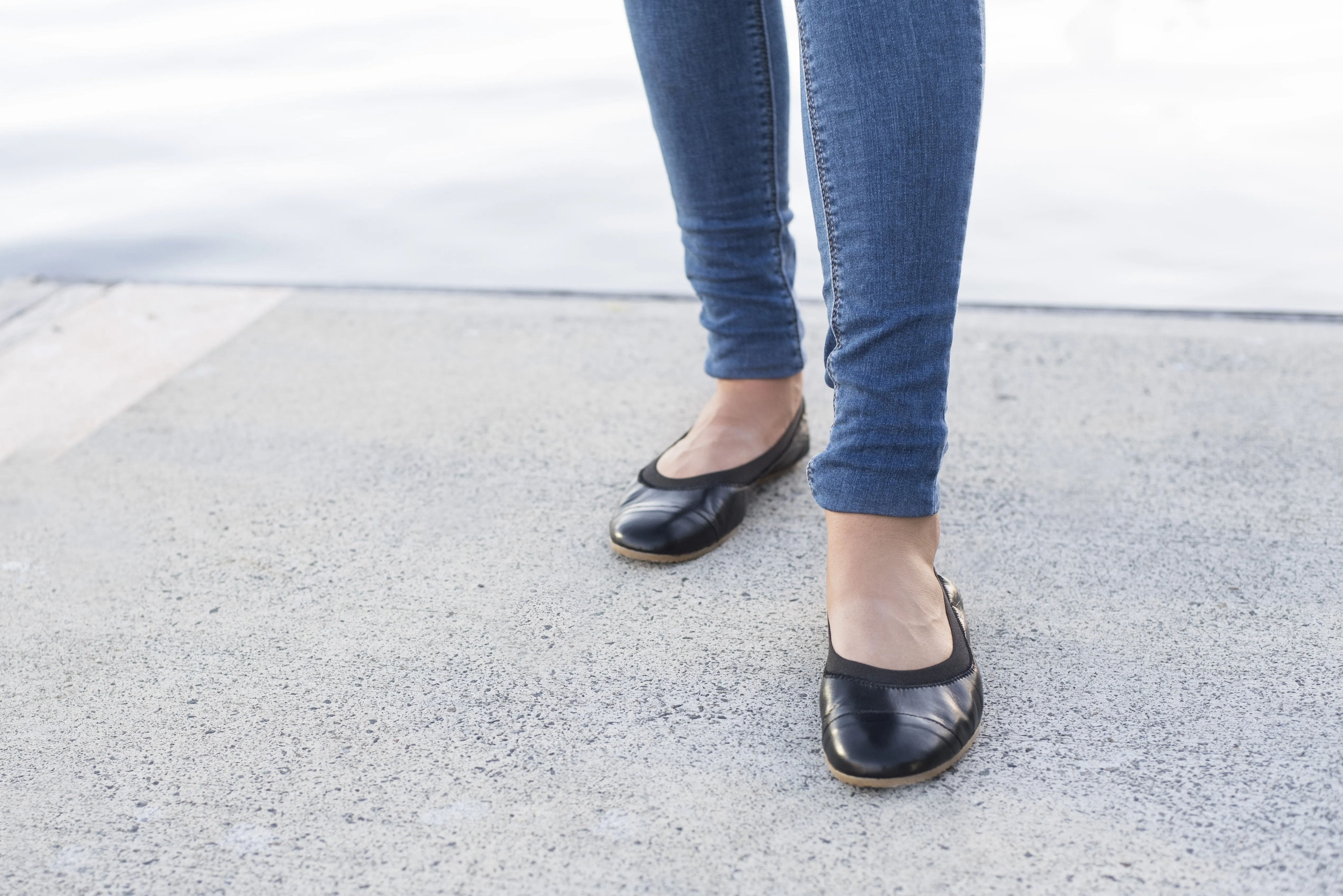 Urbana - Black Leather Ballet Flat